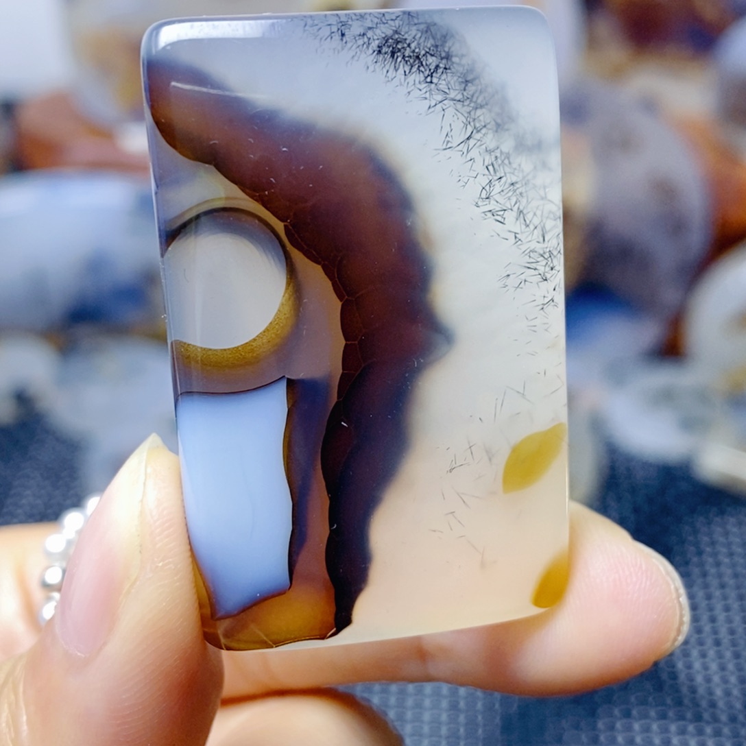 玛瑙/玉髓未镶嵌珠宝奇石