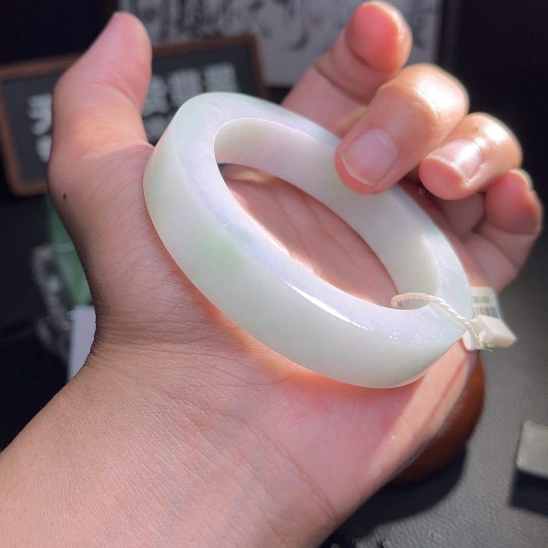 定制翡翠未镶嵌翡翠手镯定制特价款