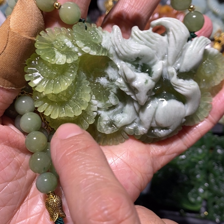 岫玉岫玉吊坠未镶嵌