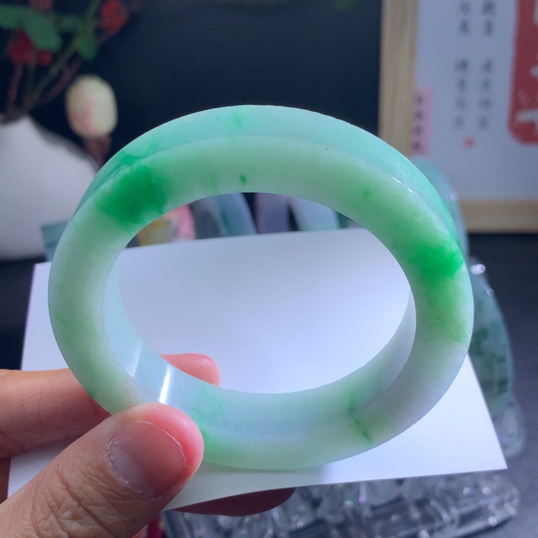 定制翡翠手镯未镶嵌