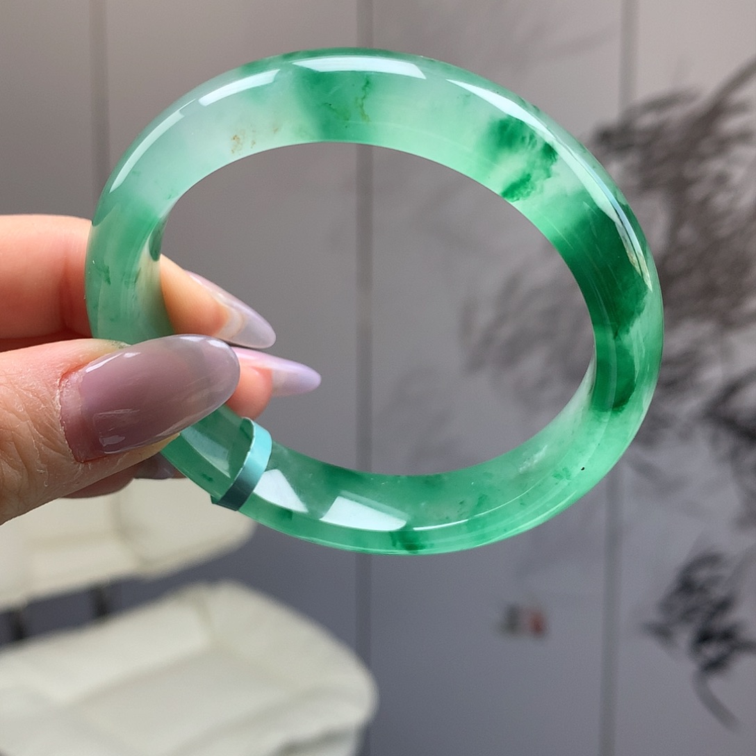 石英质玉手镯未镶嵌57