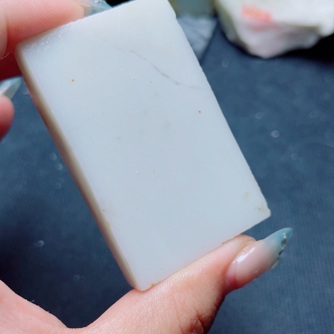 未镶嵌和田玉珠宝奇石