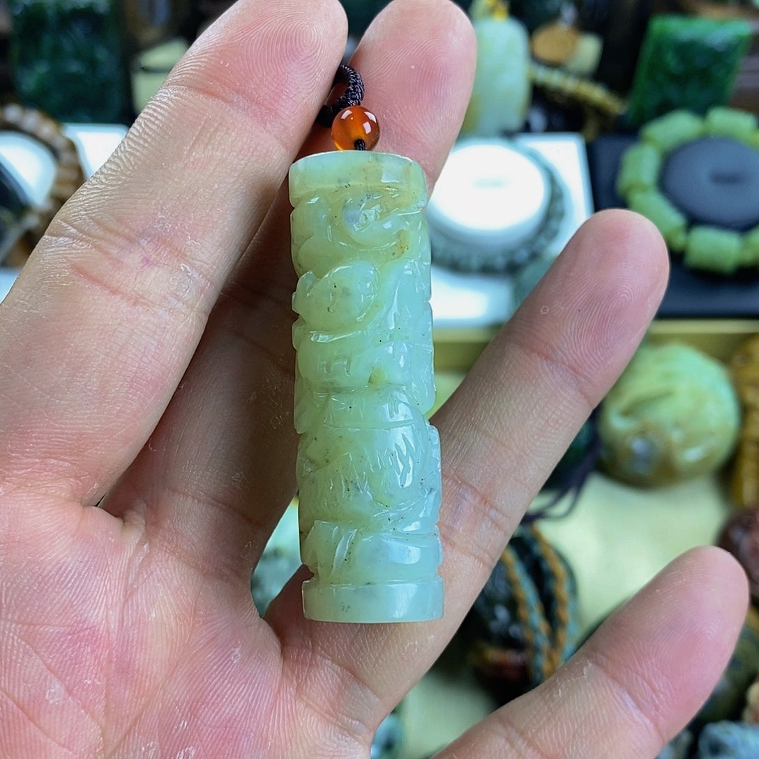 岫岩老玉（透闪石质玉）手把未镶嵌