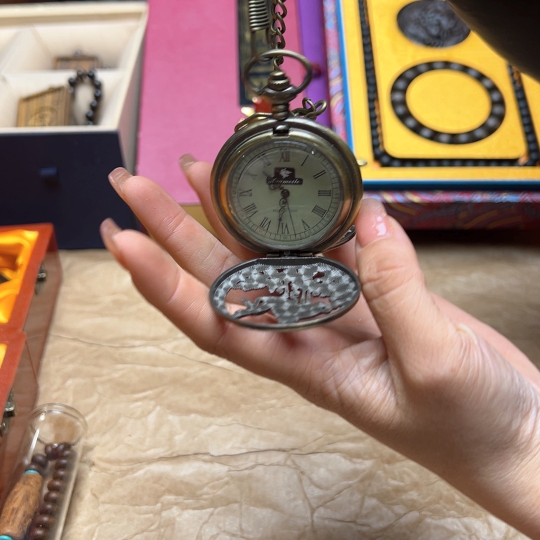 大叶紫檀（黑酸枝木类）