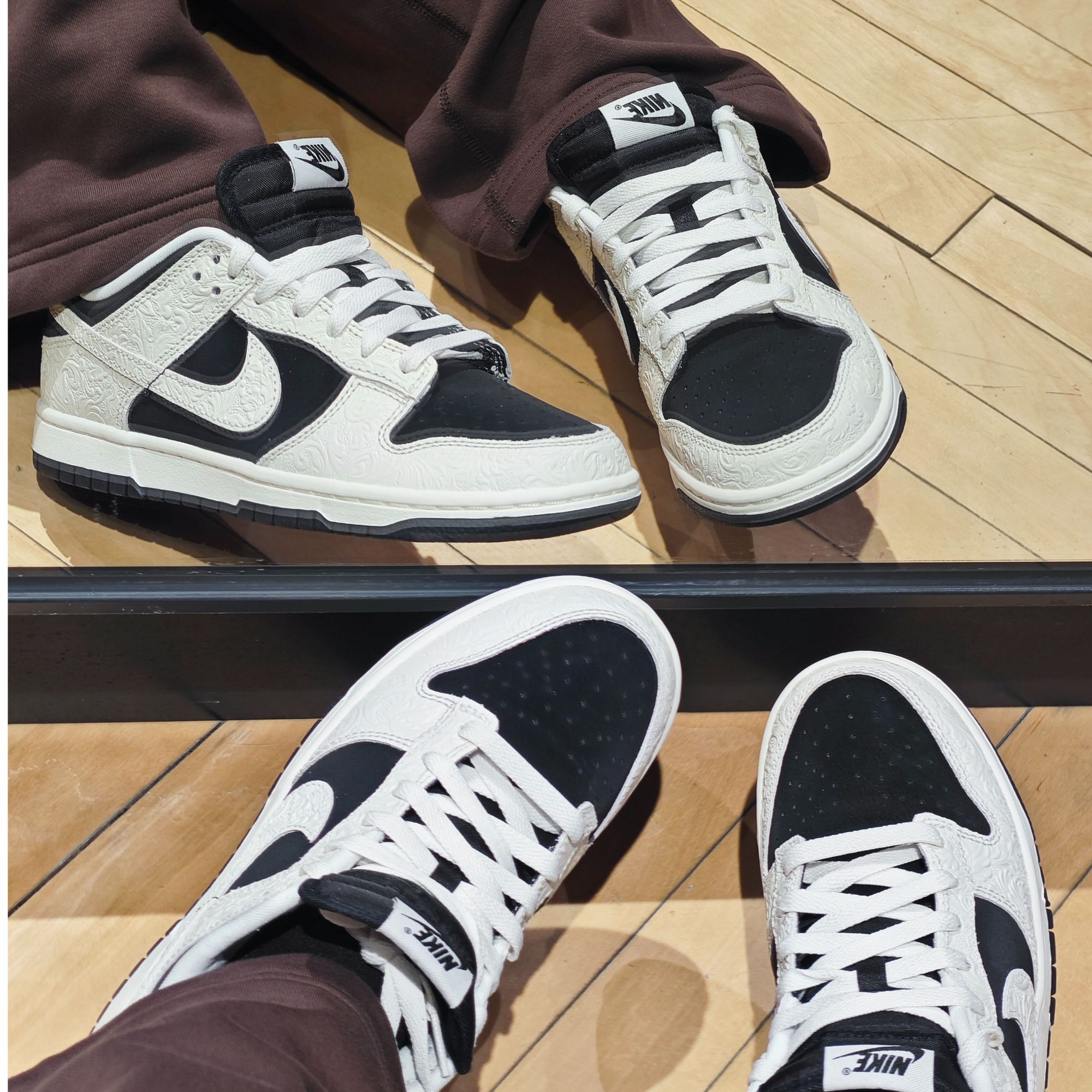 NIKE/耐克官方正品 女子马年新款DUNK浮雕黑白熊猫板鞋IF3944-001