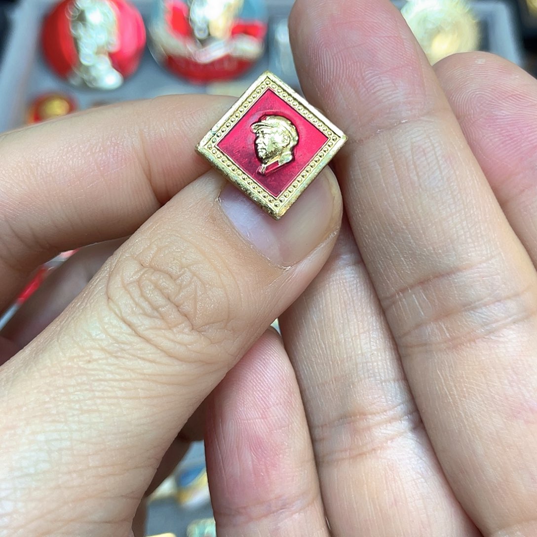 在***济铝红色收藏精品小章
