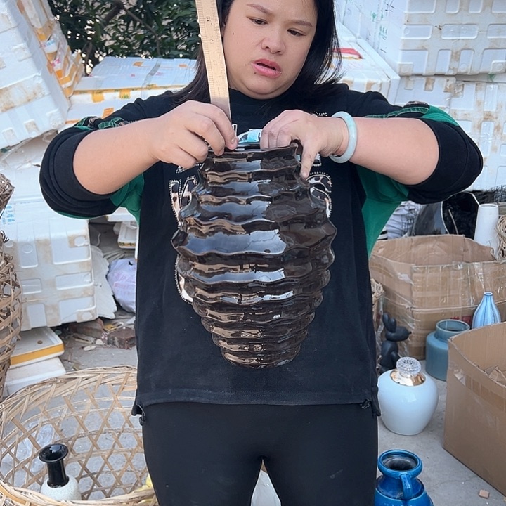 瓶高度30厘米口径12厘米微瑕捡漏