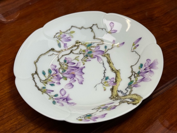 溢珍堂釉上彩玉兰花 花型壶承 直径18cm