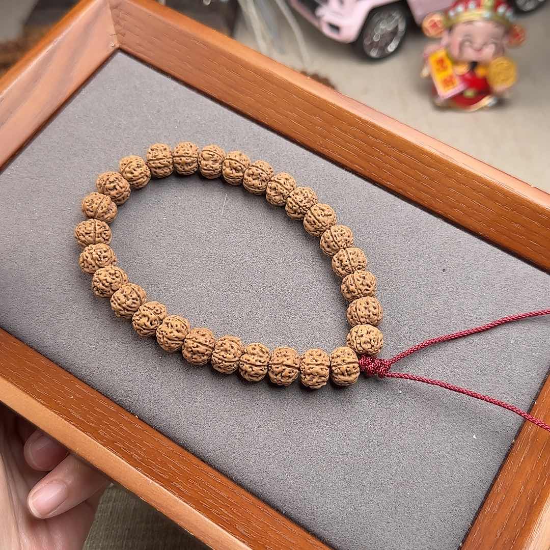 【闪购商品】金刚菩提手串11凹底梅花