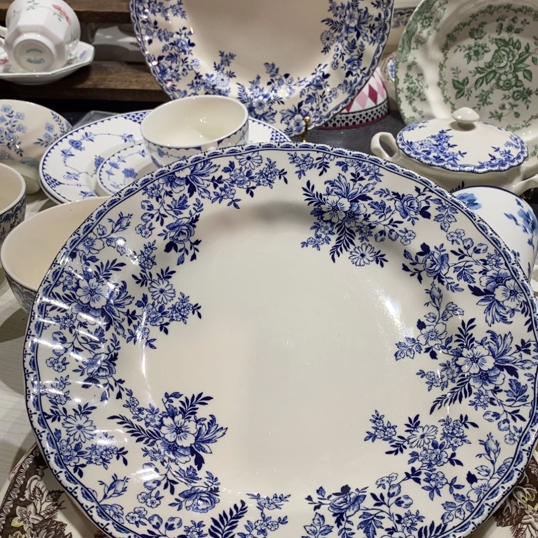 瓷微瑕青花十寸平盘