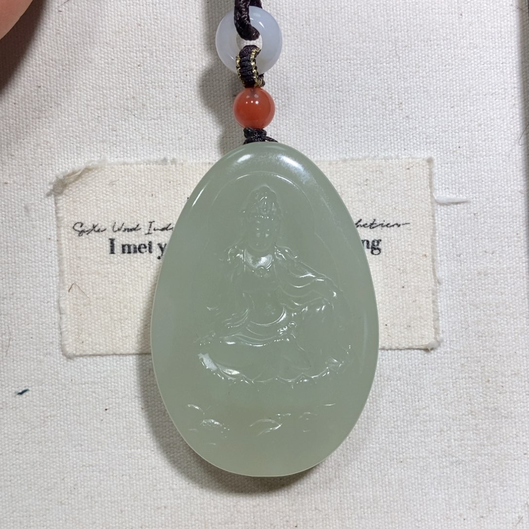 和田玉（糖玉）颈饰未镶嵌