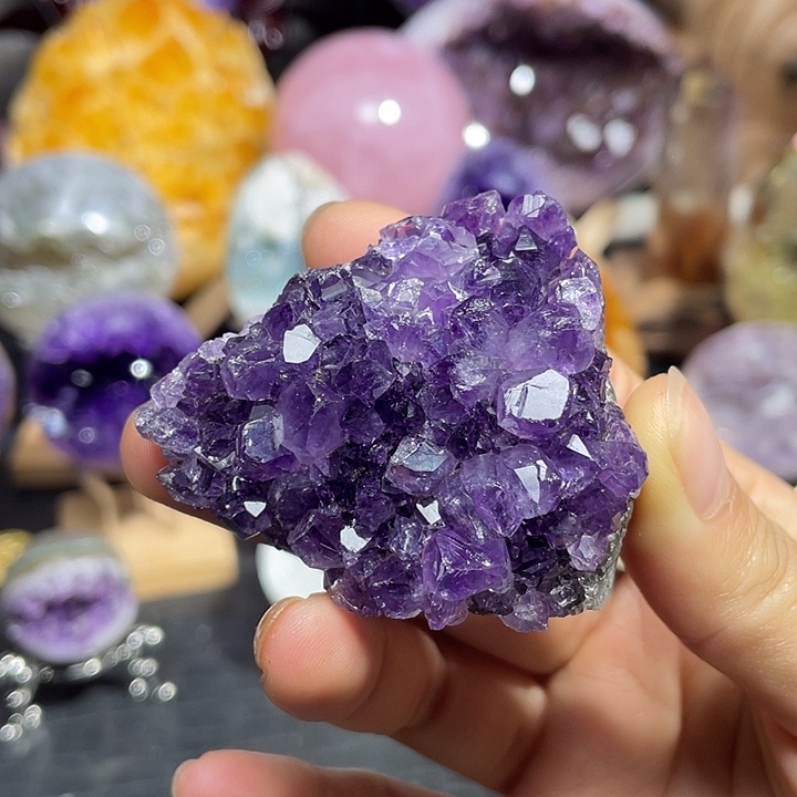 珠宝半成品水晶未镶嵌