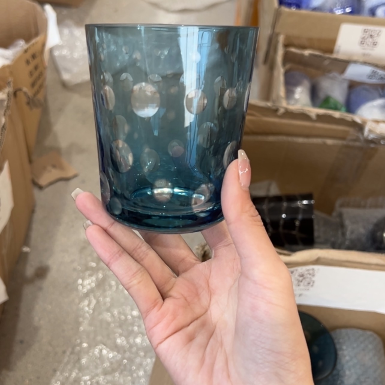 【闪购商品】如图微瑕一个，如图微瑕一个，