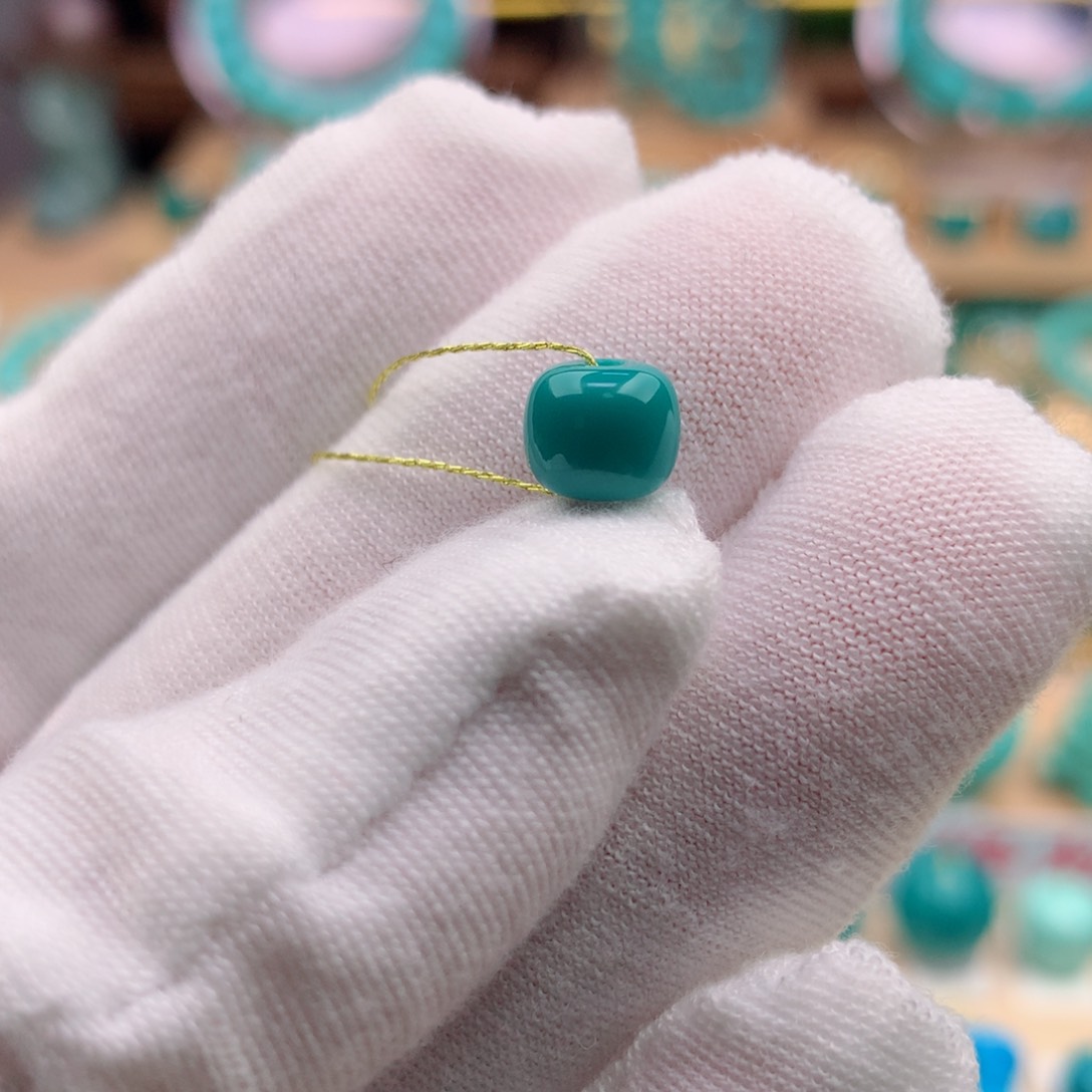 绿松石珠宝奇石未镶嵌里*南