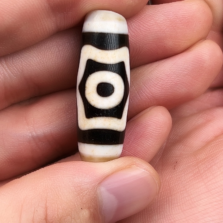 玛瑙/玉髓颈饰合金流**影行运朱砂宝盖三