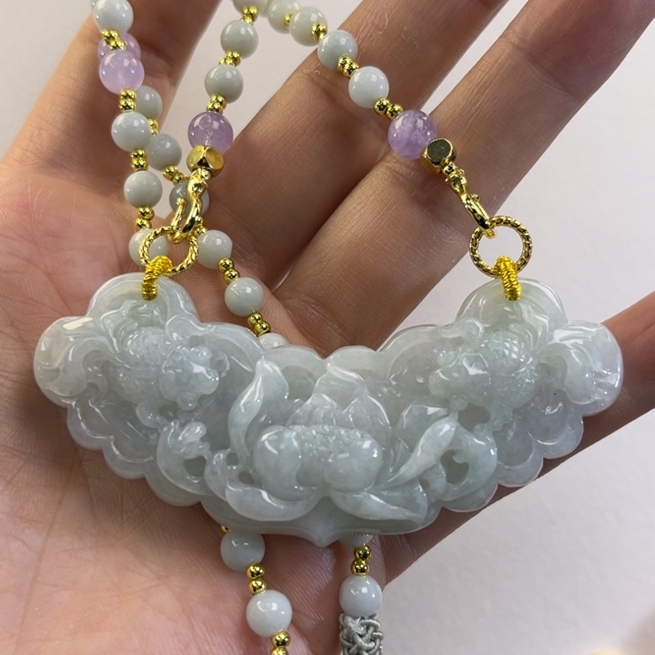 翡翠吊坠(赠链)未镶嵌代编织