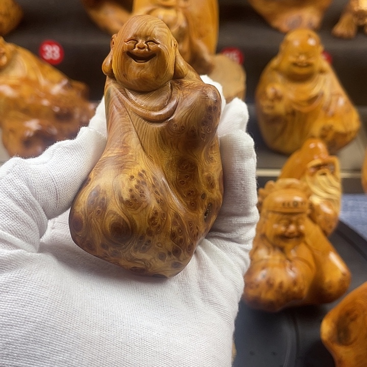 柏木（崖柏）米勒手把件