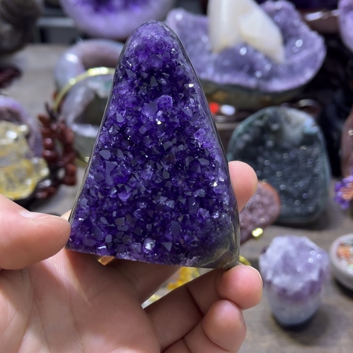 紫晶摆件未镶嵌摆件