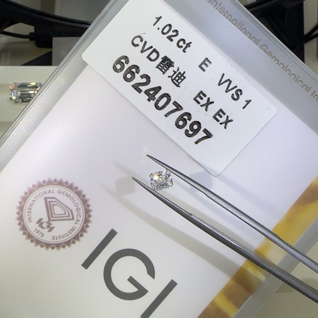 合成钻石裸石未镶嵌