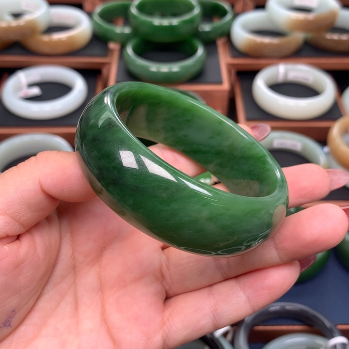 和田玉（碧玉）5960圈口未镶嵌