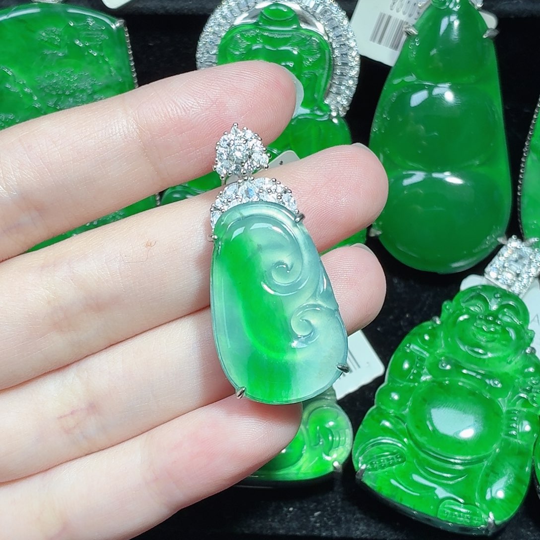 翡翠银S925镶嵌颈饰天然A货翡翠