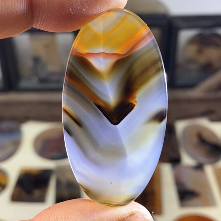 玛瑙/玉髓颈饰未镶嵌