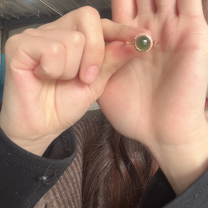 和田玉（碧玉）未镶嵌手链