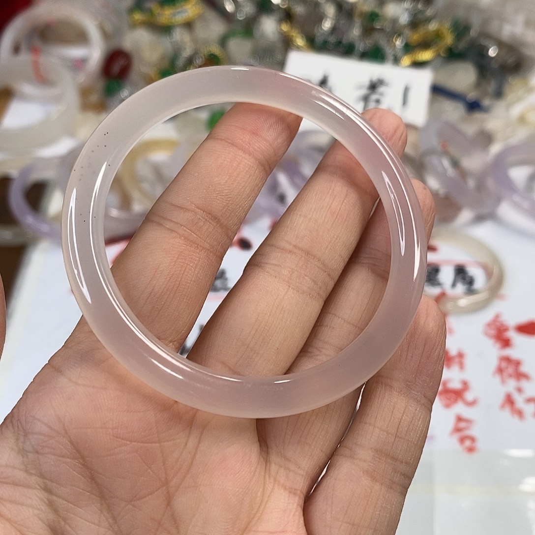 玛瑙/玉髓未镶嵌手镯A102。55.8圈