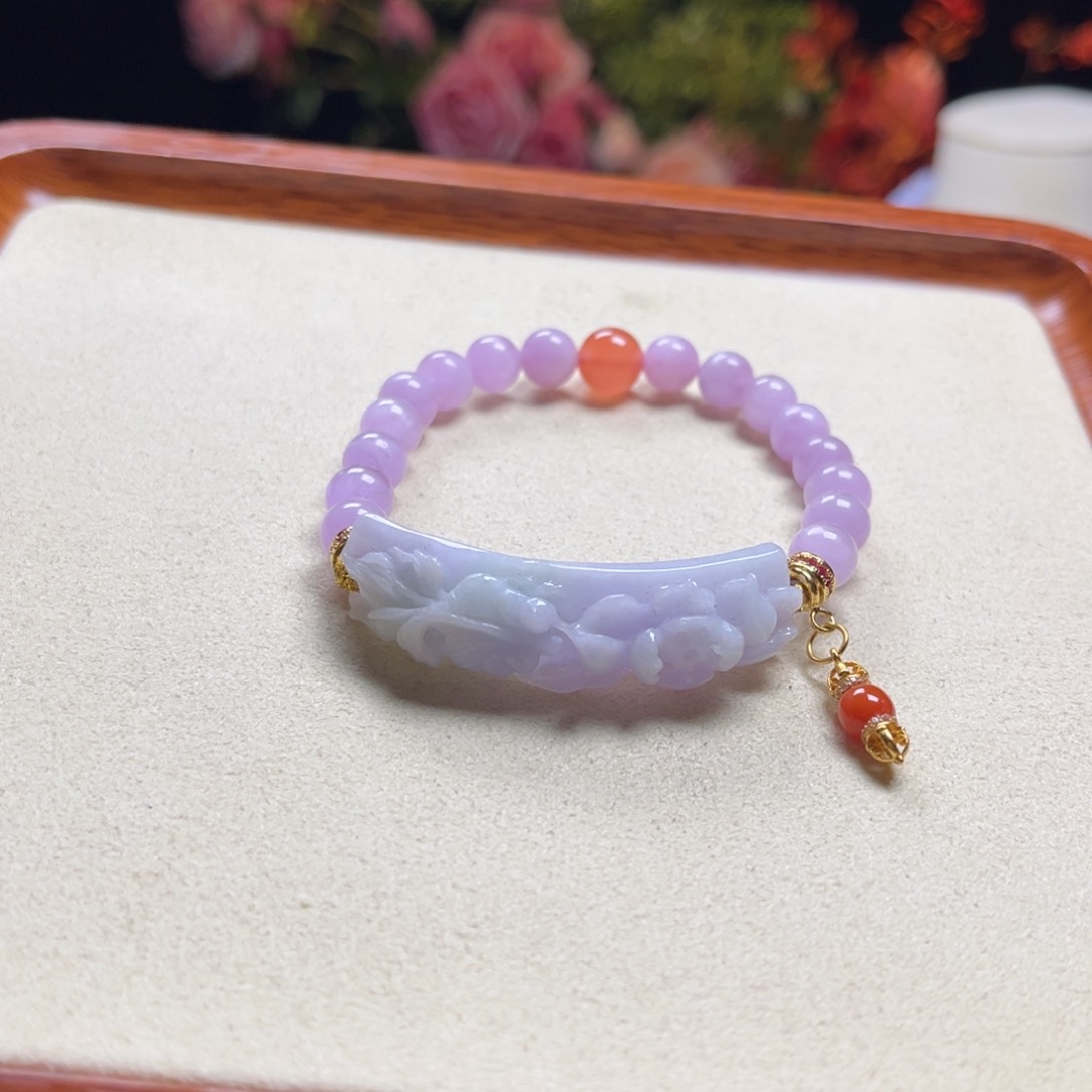 翡翠颈饰未镶嵌天然