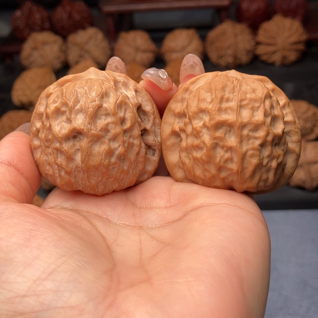 文玩核桃把件敦煌狮子头43