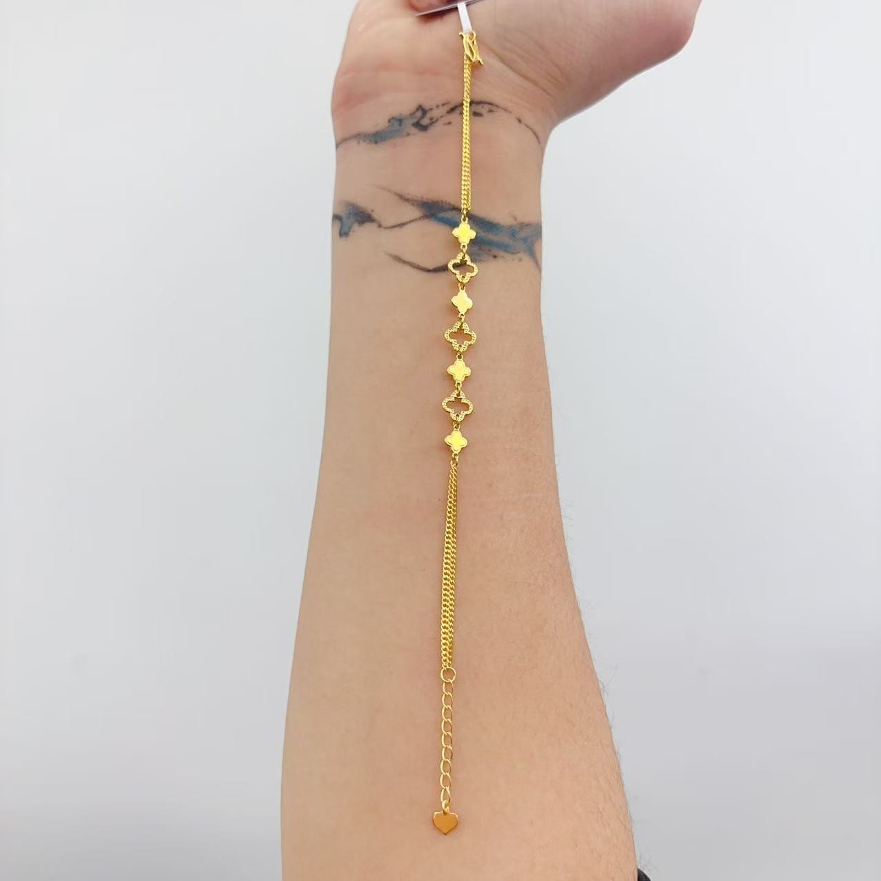 {江江好} 足金999 5G工艺 单品单件 AB面四叶草手链 5.82g