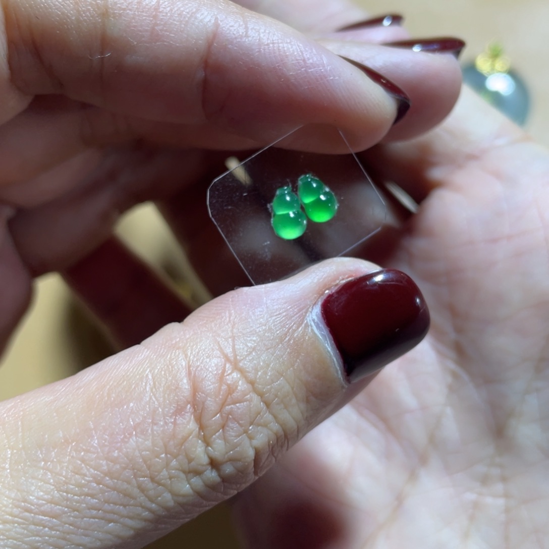 翡翠颈饰未镶嵌葫芦