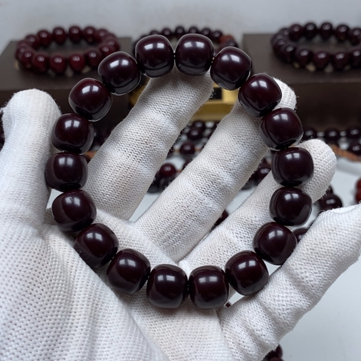 核桃把件国*?猴头雕刻