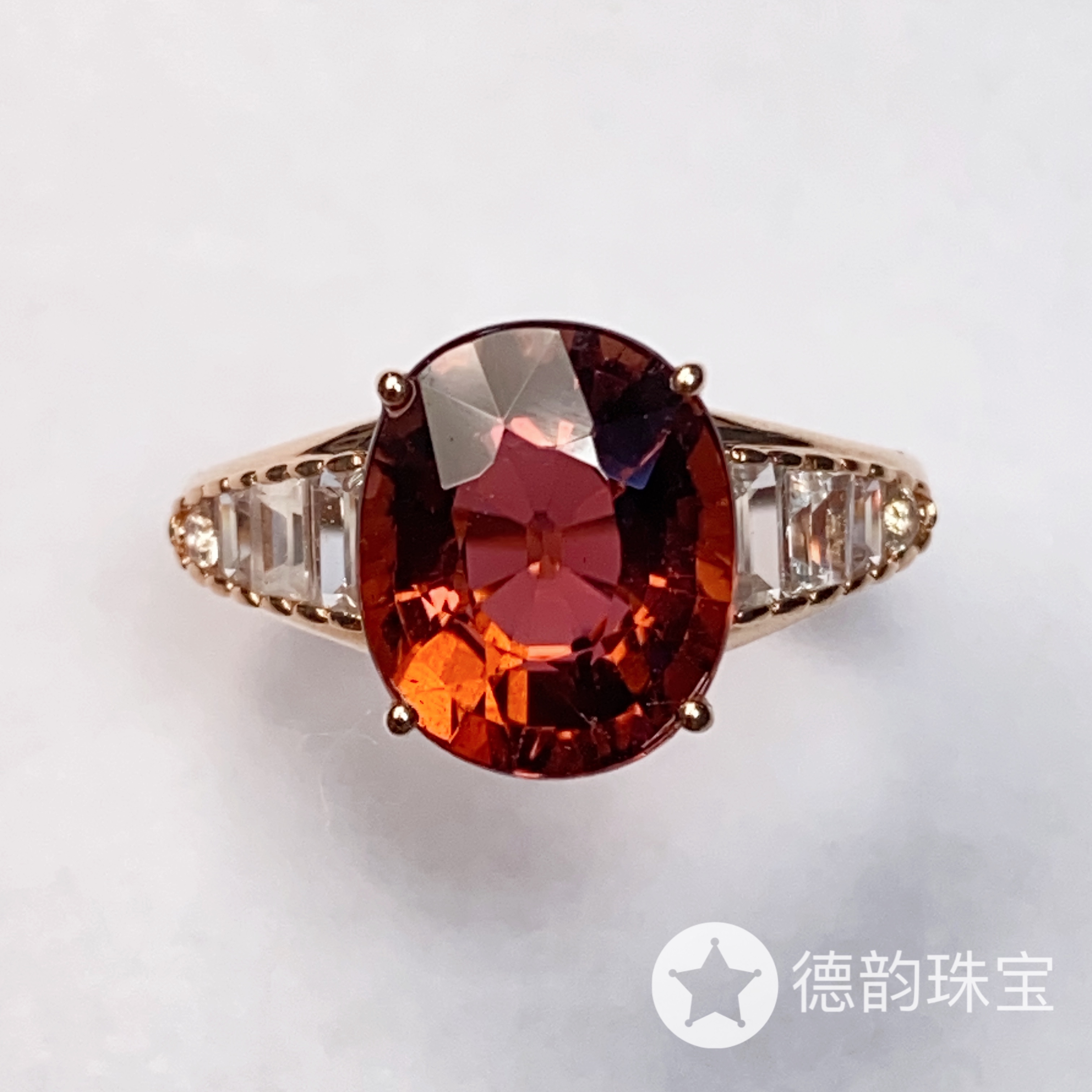 18K金镶嵌碧玺戒指  约4.20ct