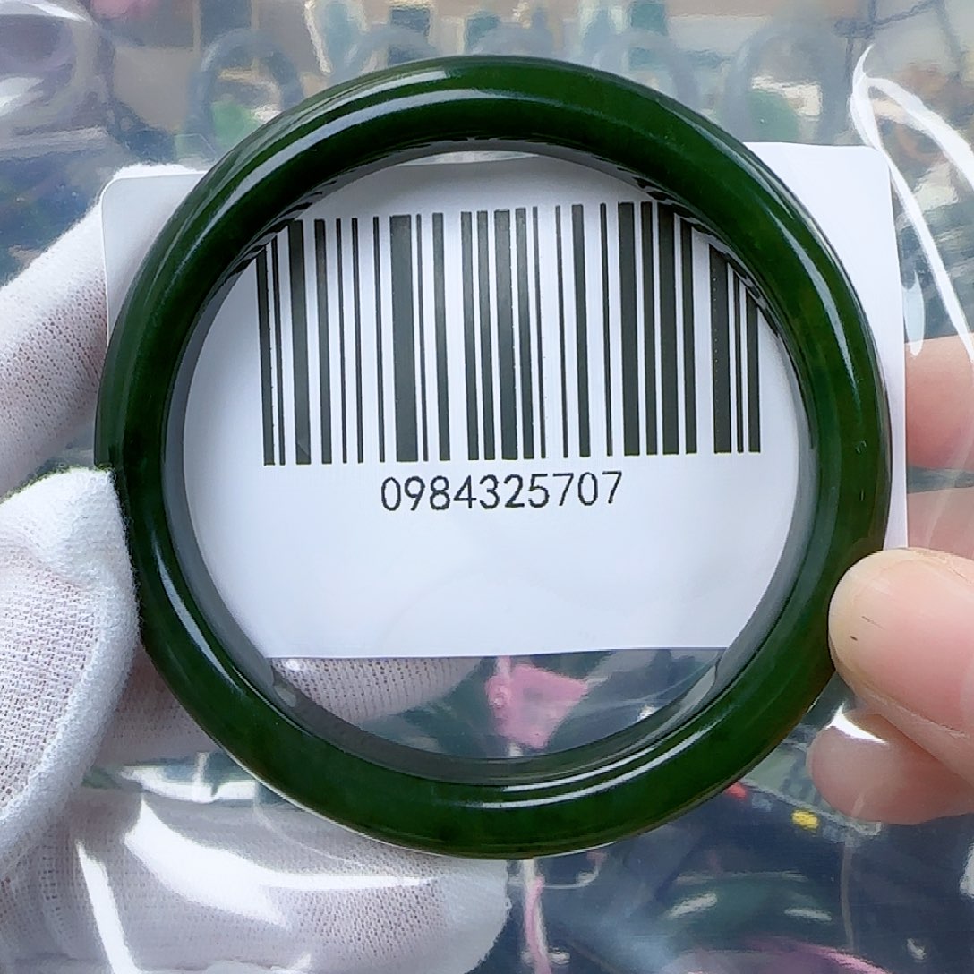 和田玉（碧玉）手镯未镶嵌59