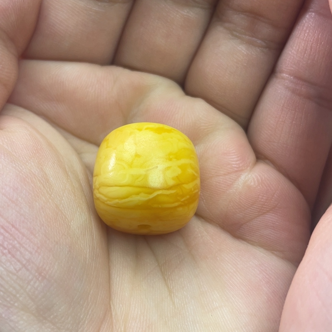 蜜蜡未镶嵌吊坠(不含链)