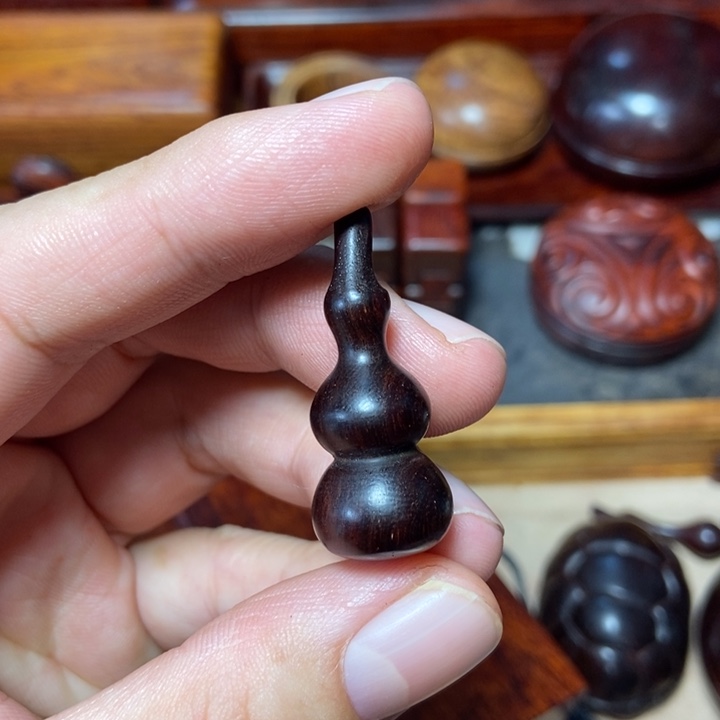檀香紫檀（小叶紫檀）?****?葫芦