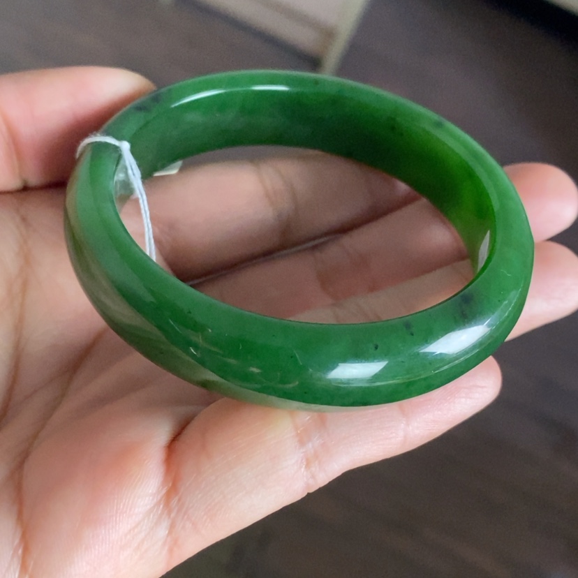 【闪购商品】未镶嵌手镯和田玉（碧玉）