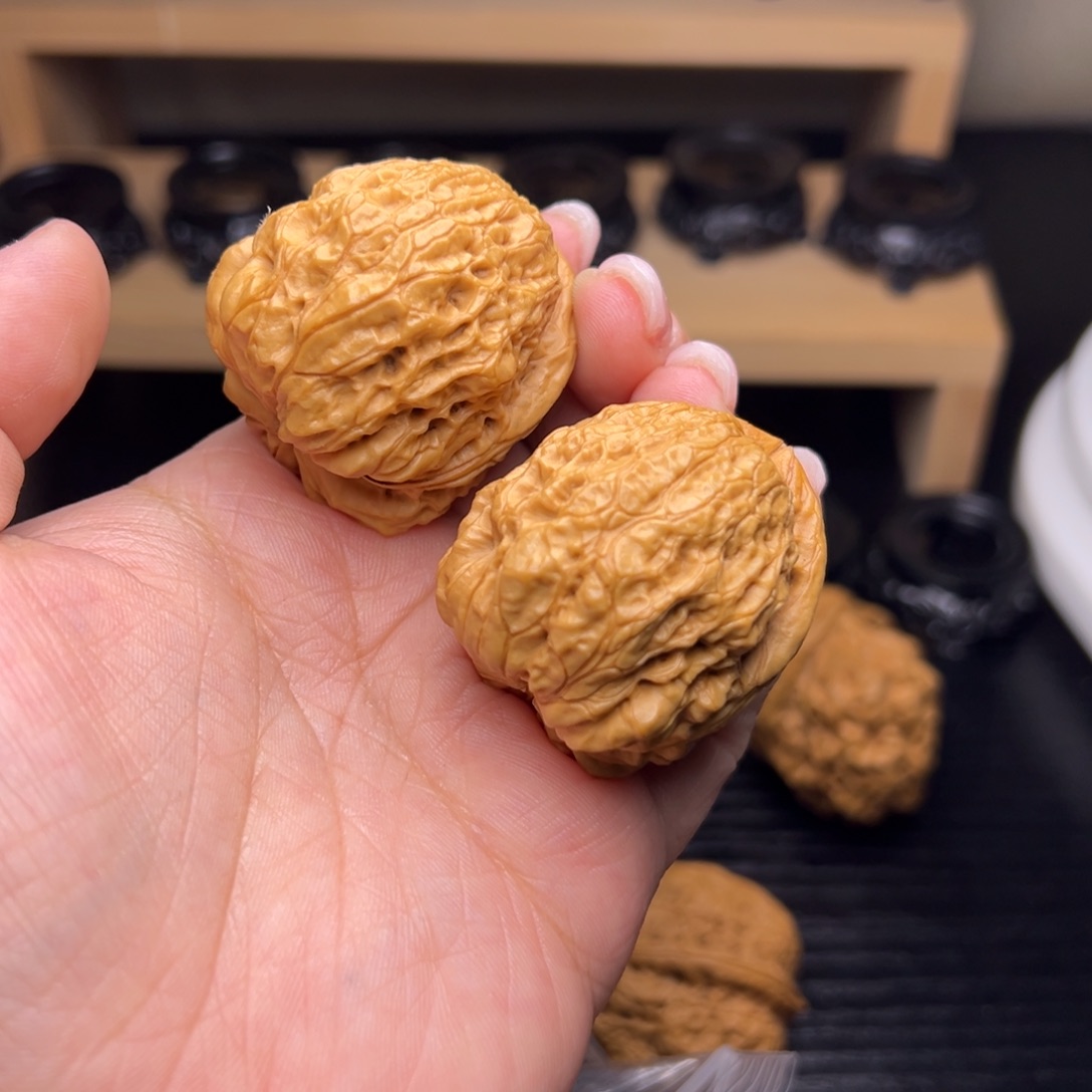 文玩核桃吊坠铁*165z--------