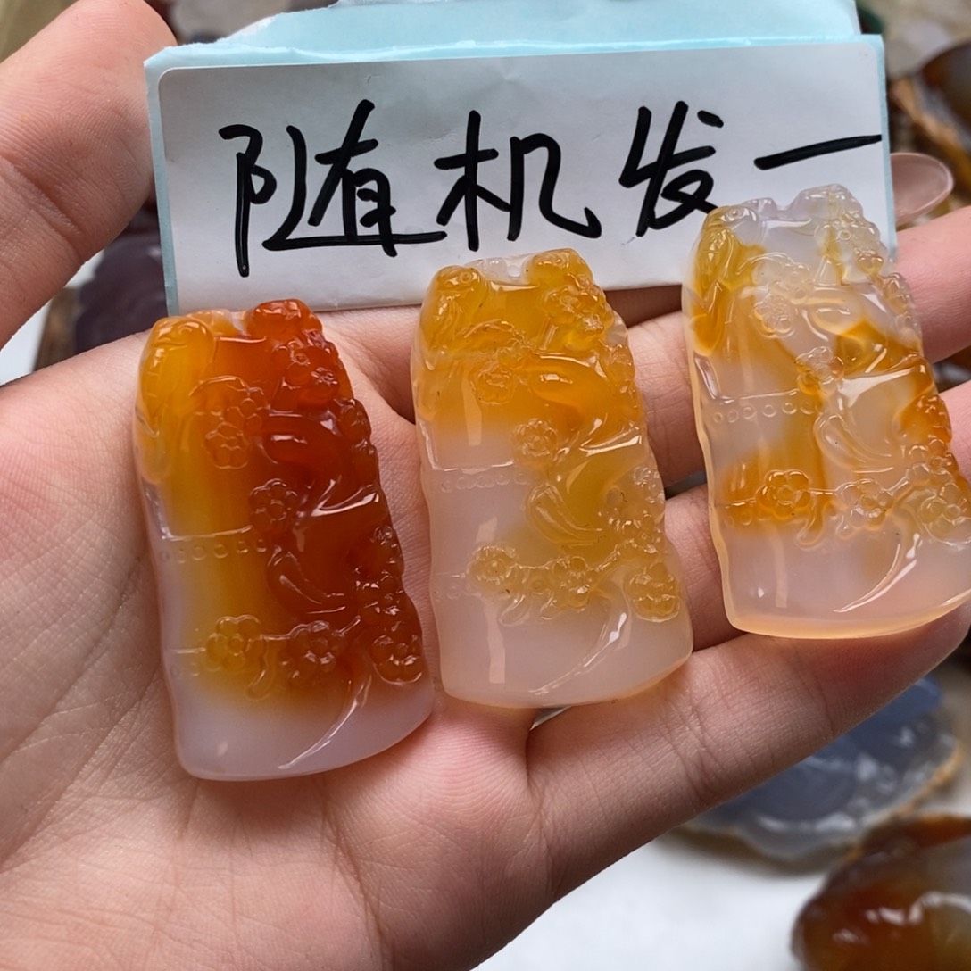 玛瑙/玉髓未镶嵌颈饰