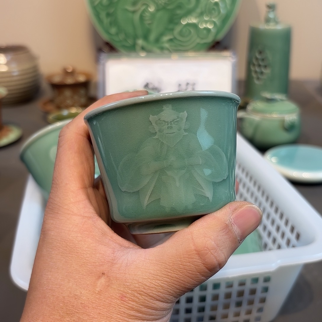 瓷片龙泉青瓷福利青瓷