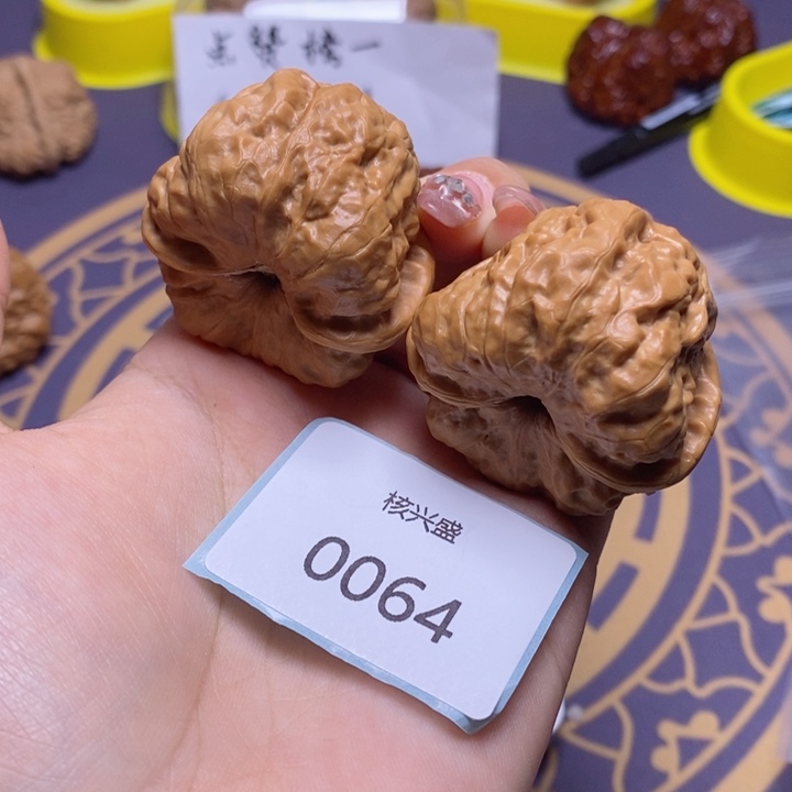 文玩核桃吊坠蛤蟆41.0064