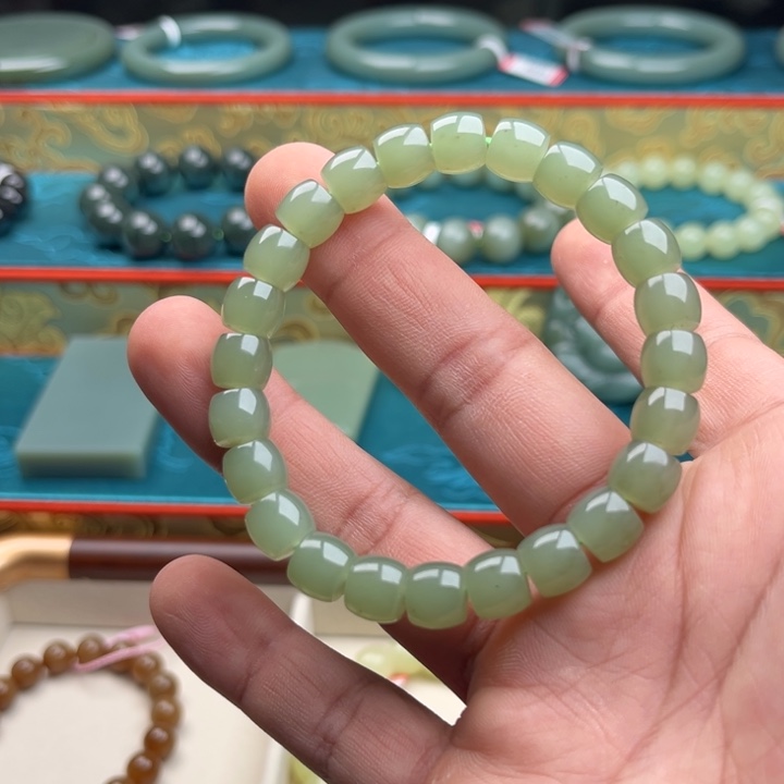 和田玉（青玉）未镶嵌手链