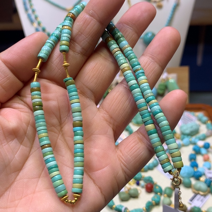 绿松石18K金镶嵌锁骨