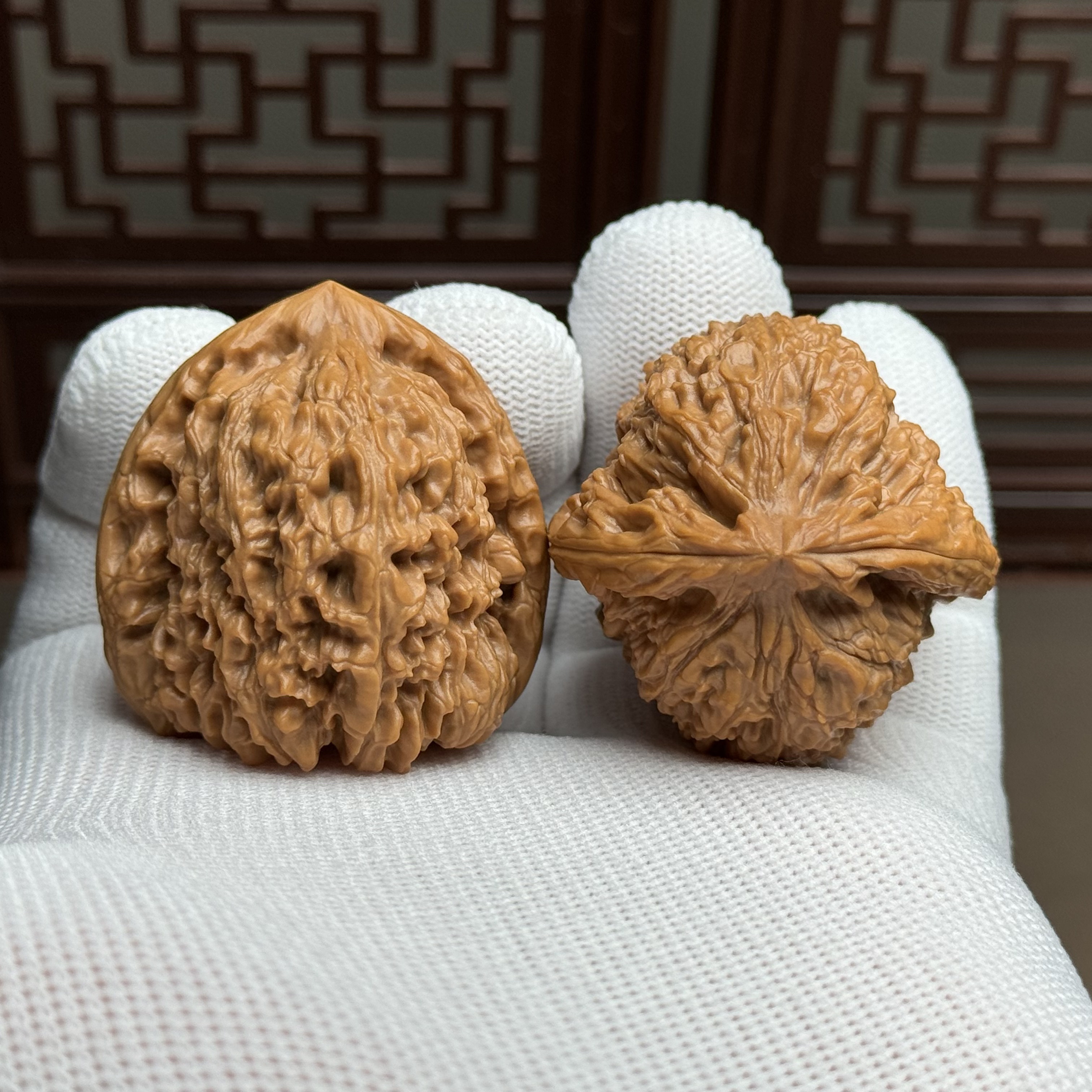 精选老树南疆石，边38肚39高39，原生态山地果骨质好克重足一物一图