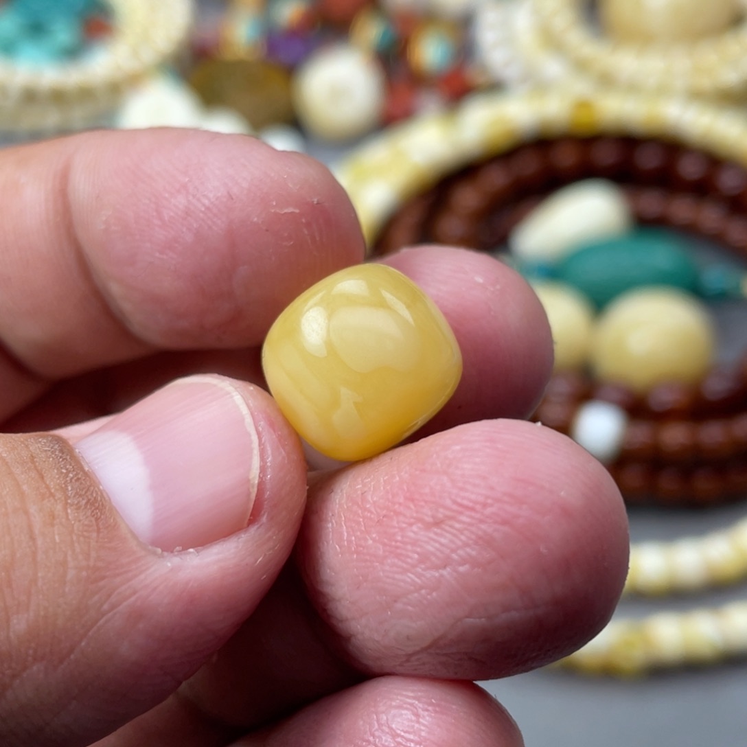 琥珀珠宝奇石未镶嵌152