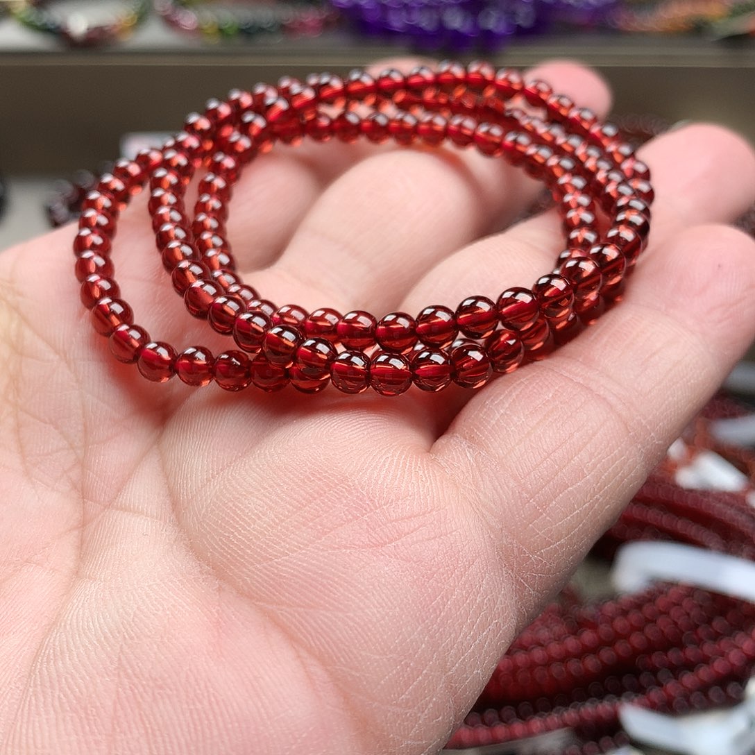 石榴石手串未镶嵌4.5