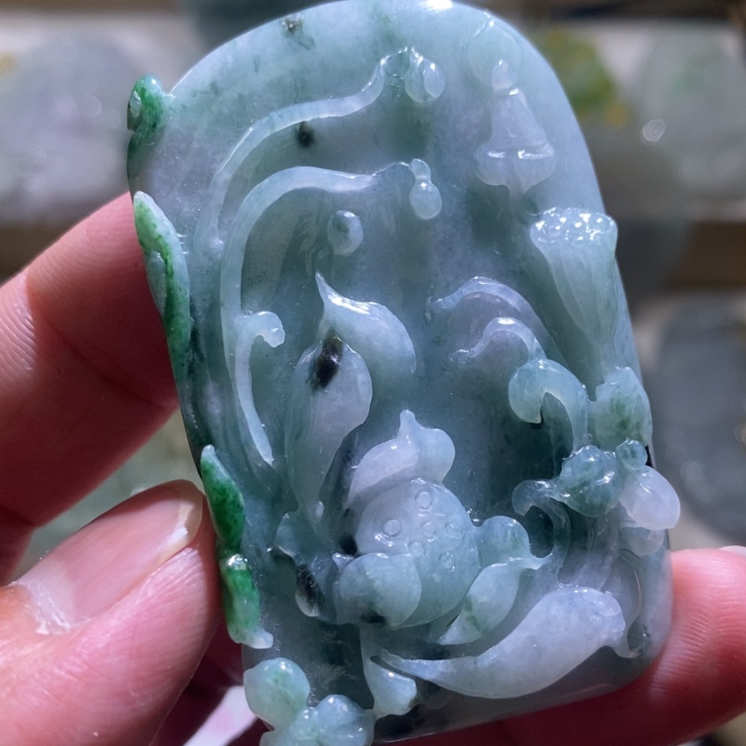 【闪购商品】翡翠颈饰未镶嵌111111111111111