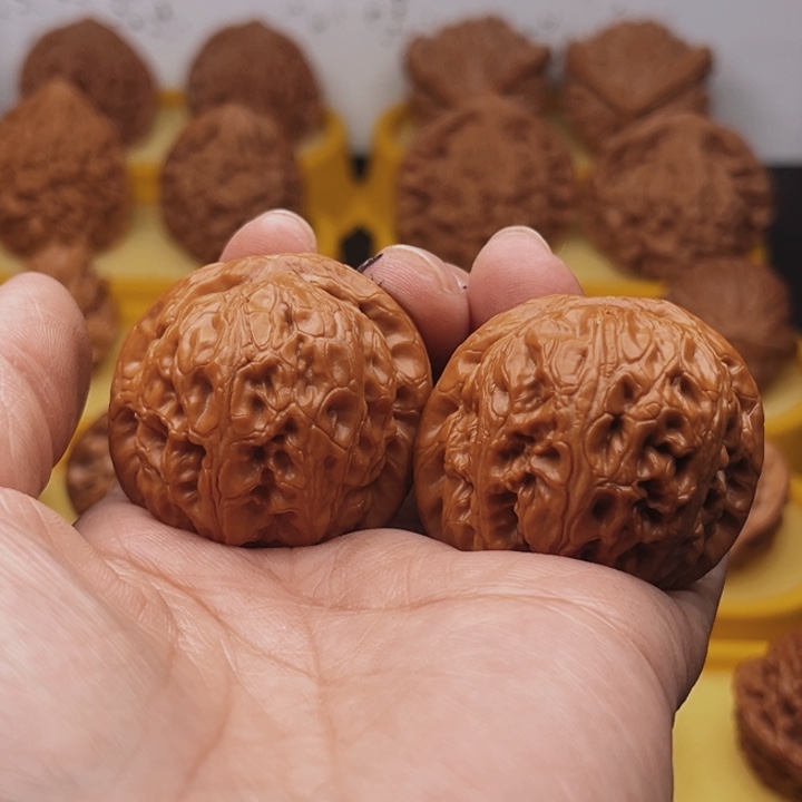 把件文玩核桃雄*