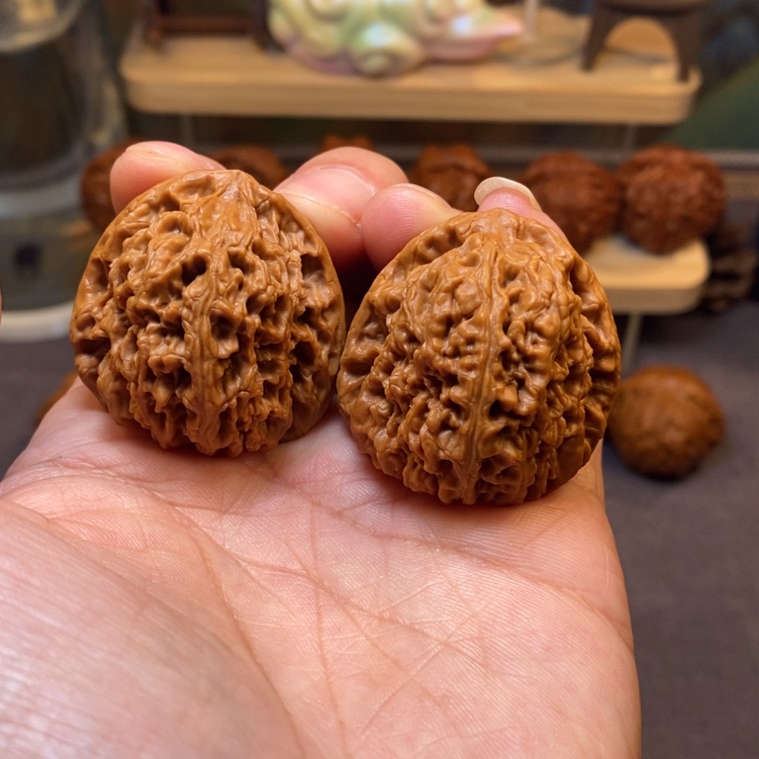 文玩核桃把件37尺涿鹿老树高炮南疆石